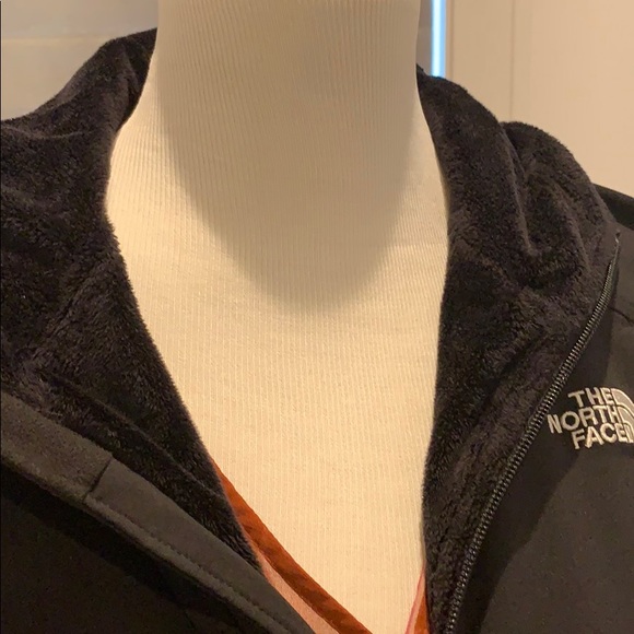 North face jacket - Picture 3 of 6